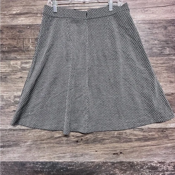 Ann Taylor Midi Black White A-Line Skirt Casual - Picture 2 of 7